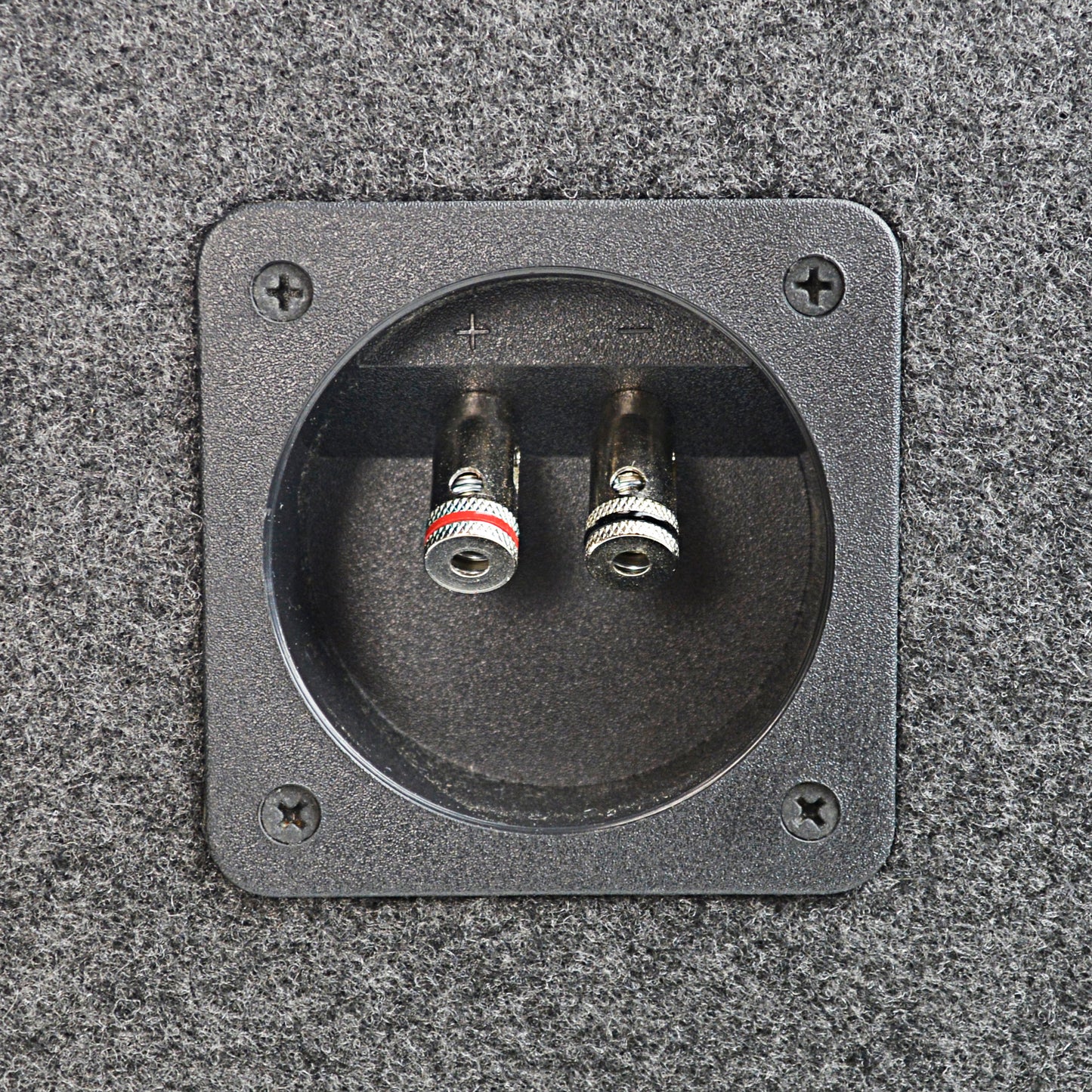 Single 12" Vented Enclosure (BVE-112C)